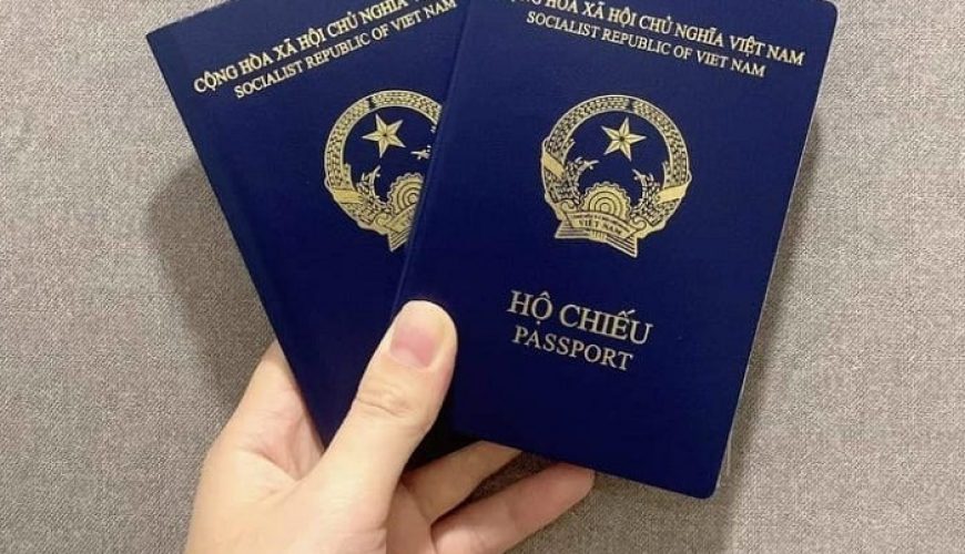 Bãi bỏ quy định hộ chiếu còn hạn từ 6 tháng trở lên mới được xuất cảnh